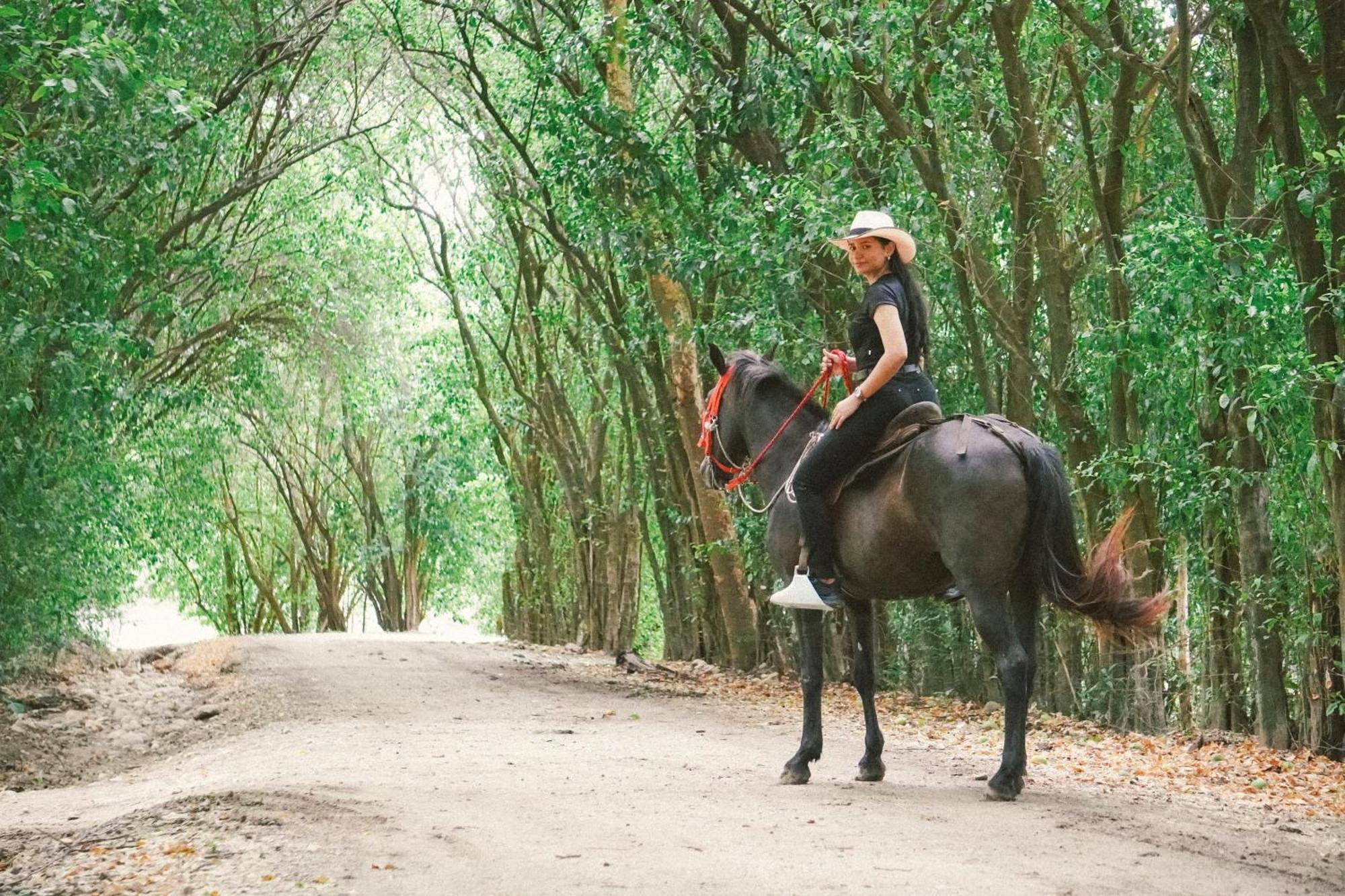 Finca Ecoturistica Los Jagueyes Baraya Eksteriør billede